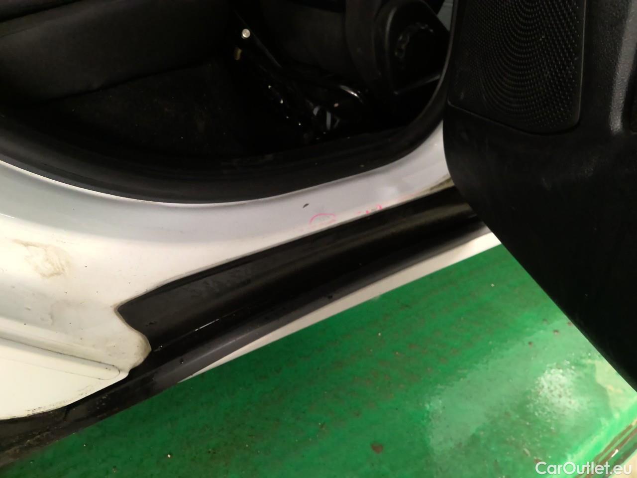  Ford  Focus  Wag EB 125 Act.Ed. Aut #8