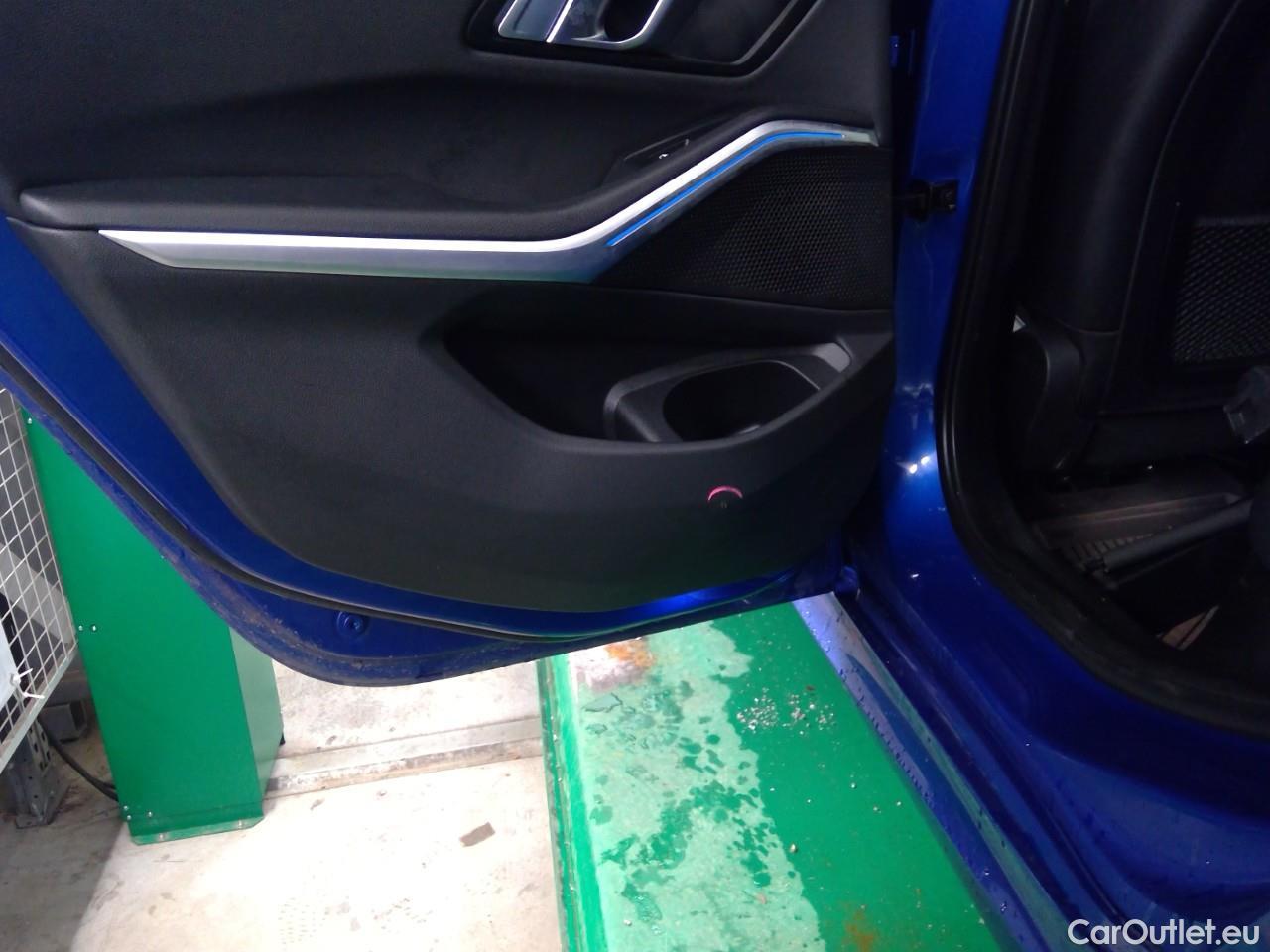  Bmw  Serie 3 330e Touring xDrive Connec.Aut #17