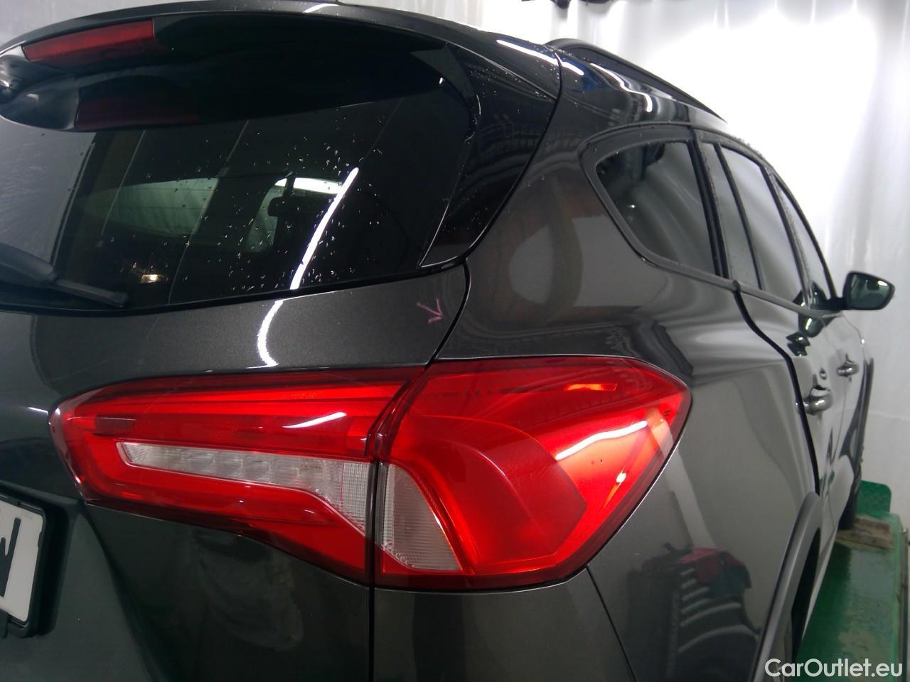  Ford  Focus  Wag EB 125 Act.Ed. Aut #22