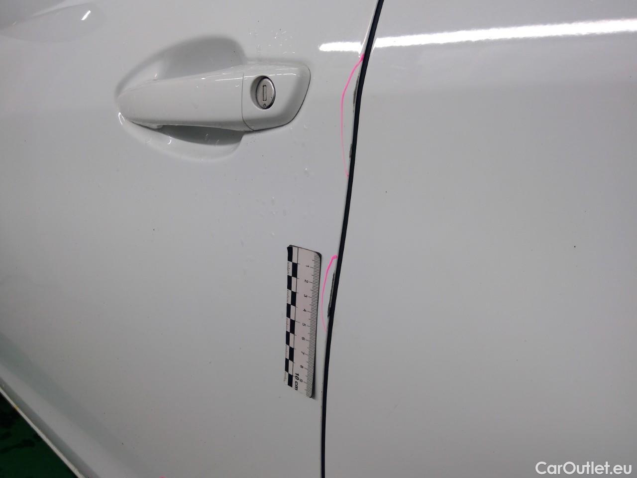  Peugeot  308  SW HDi 120 Active Aut. #4