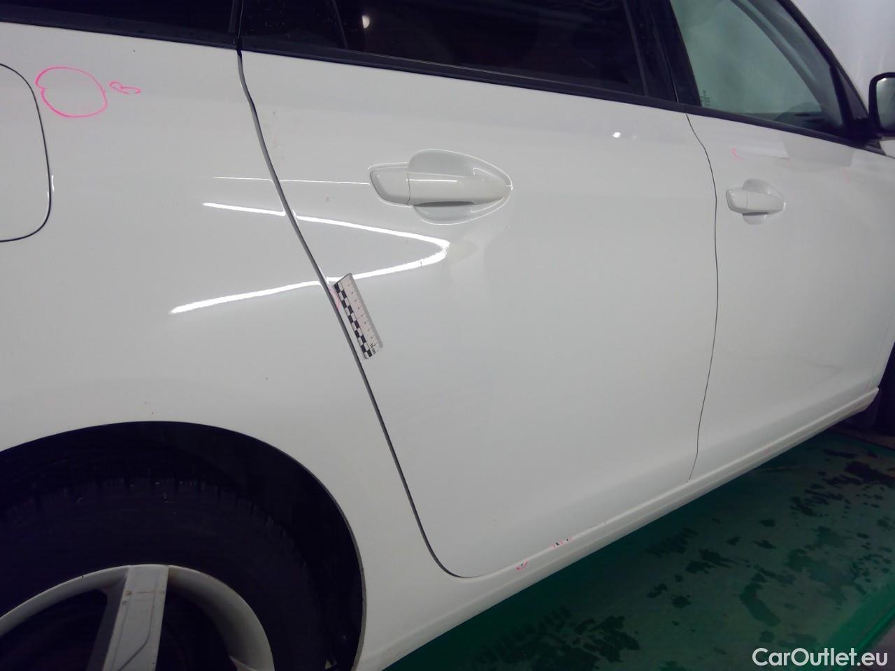  Peugeot  308  SW HDi 120 Active Aut. #18