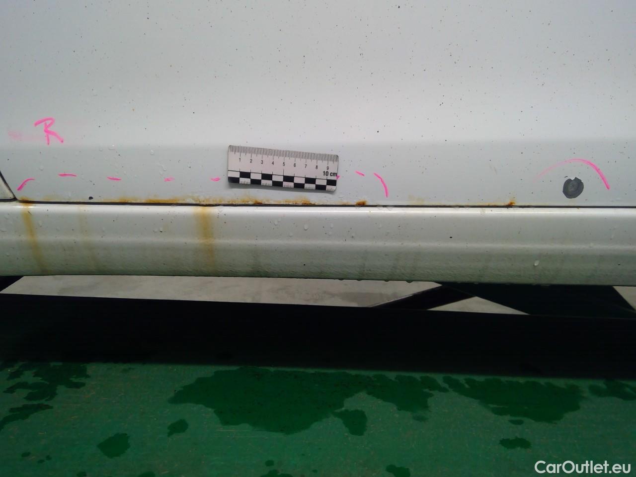  Peugeot  308  SW HDi 120 Active Aut. #3