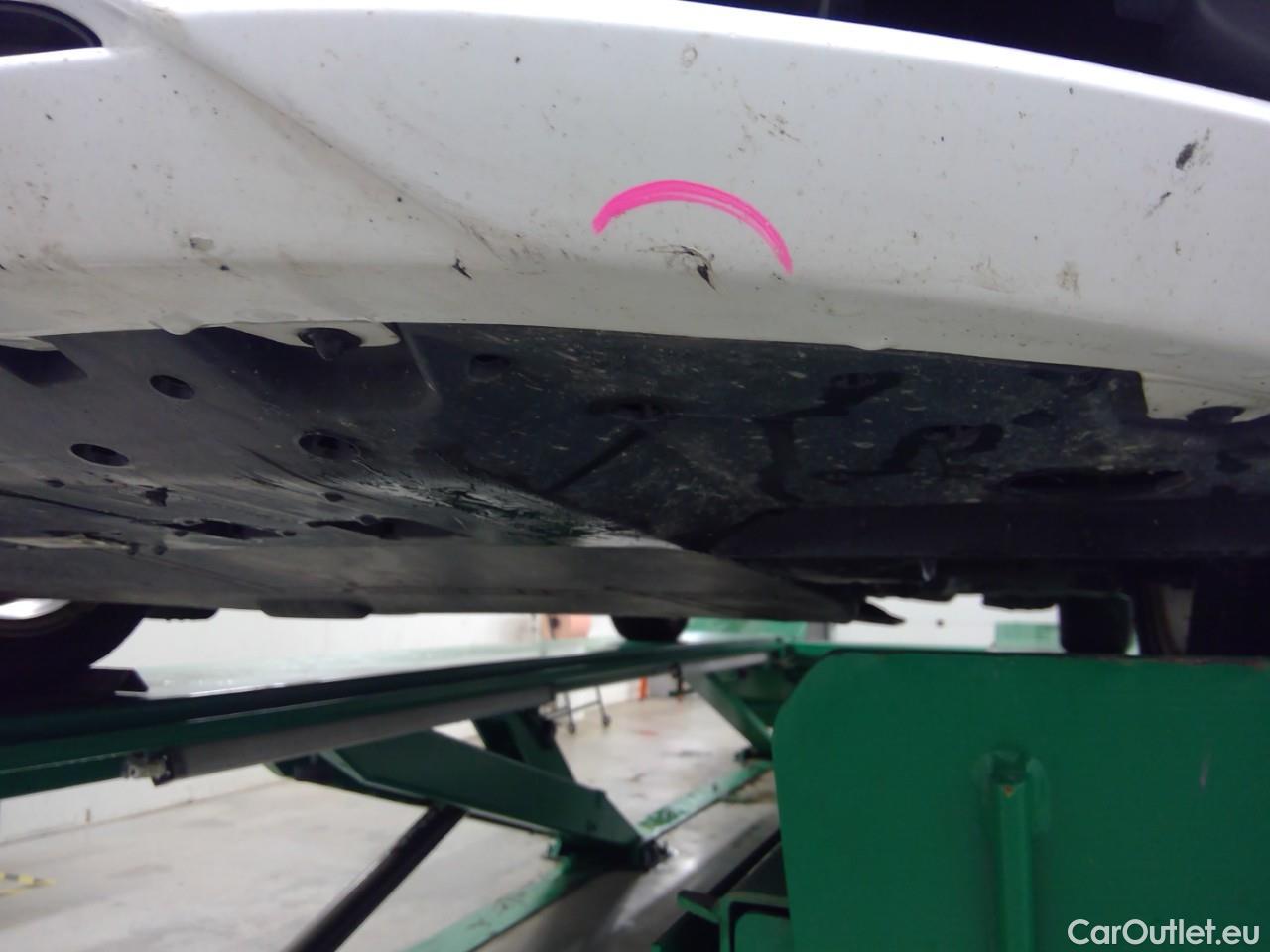  Peugeot  308  SW HDi 120 Active Aut. #30