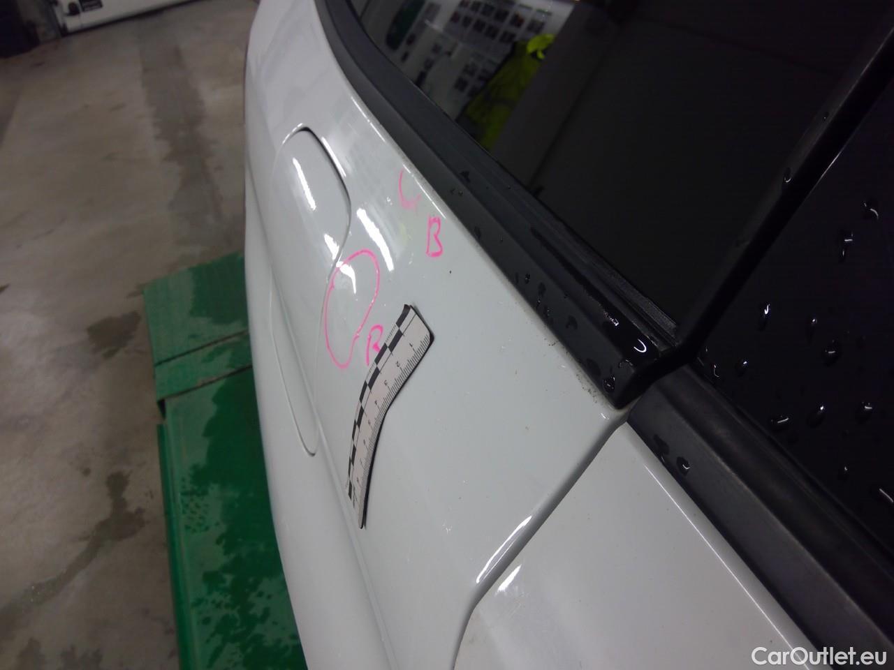  Peugeot  308  SW HDi 120 Active Aut. #39