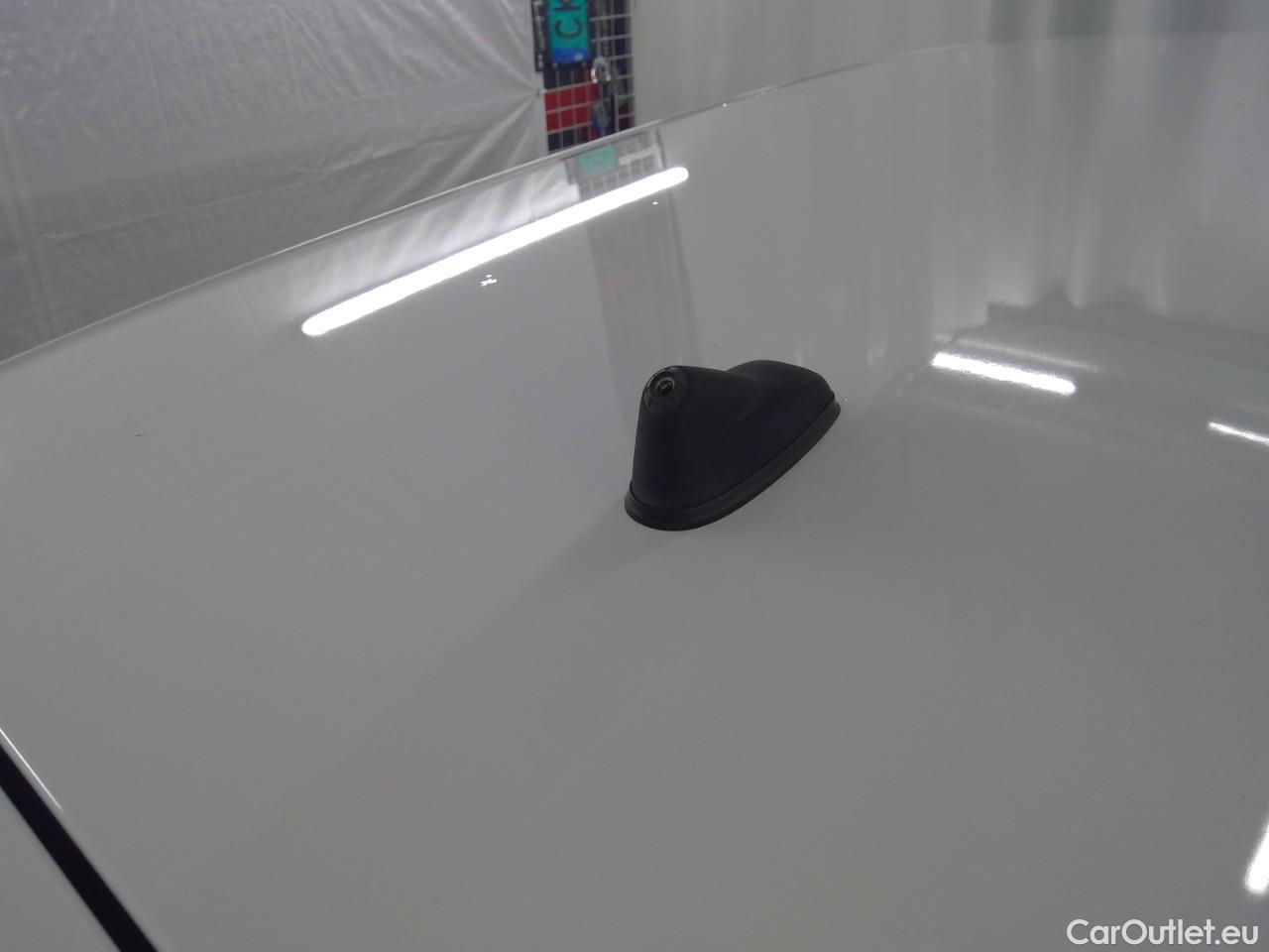  Peugeot  308  SW HDi 120 Active Aut. #37