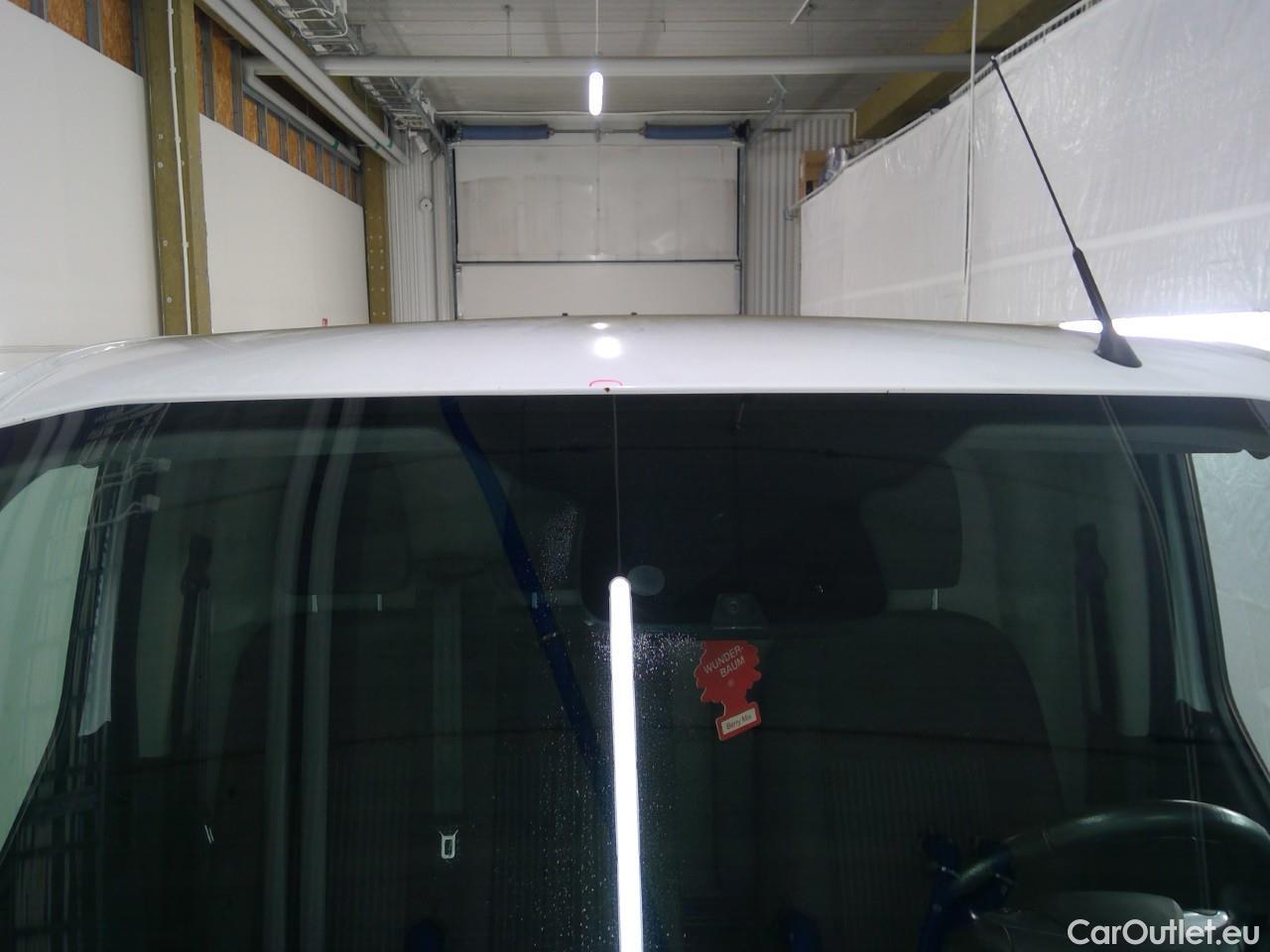  Ford  Transit Tr.Cus.TDCi 130 31 L1H1 A Tr. #25