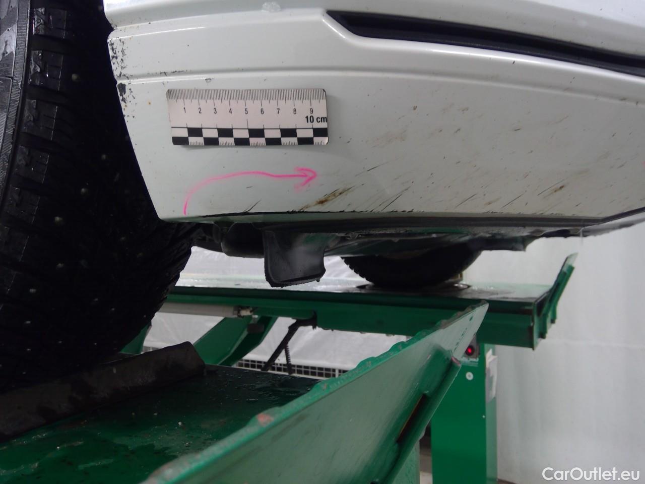  Volkswagen  Passat  SC TDI 150 Aut. #2