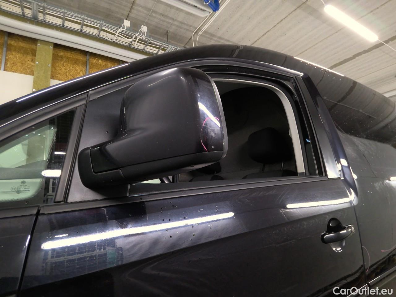  Volkswagen  Caddy  TDI 110 4WD Aut #23