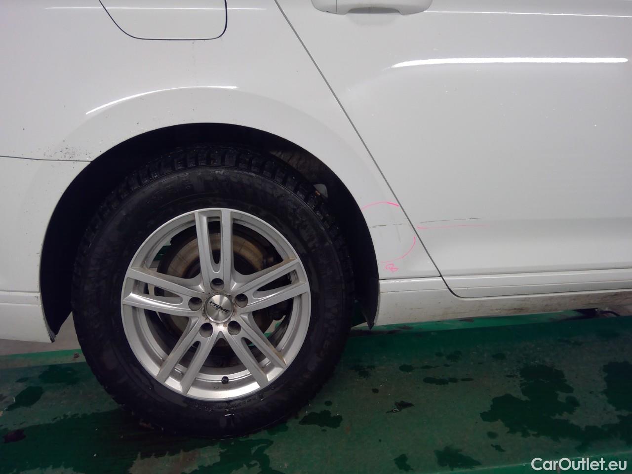  Volkswagen  Passat  SC TDI 150 Aut. #31