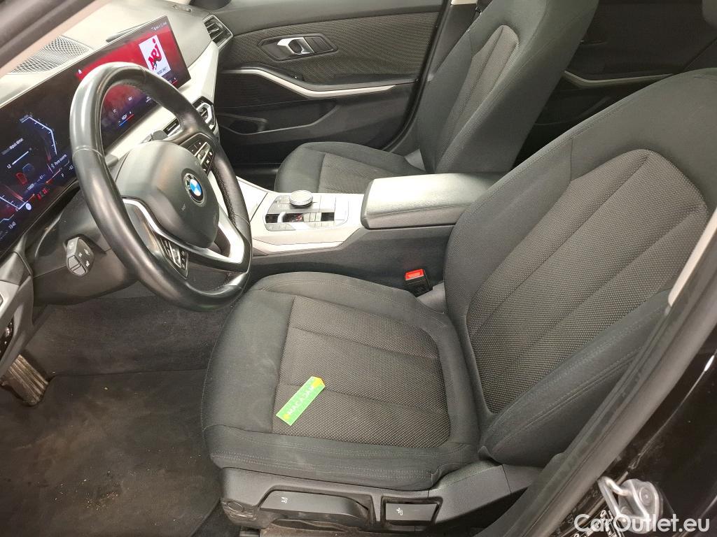  Bmw  Serie 3 BMW Série 3 Touring / 2019 / 5P / Break 318d 150ch Lounge BVA8 #39