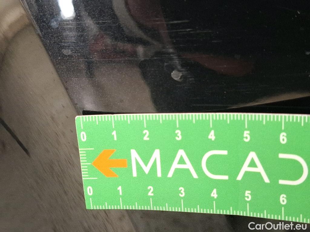  Bmw  Serie 3 BMW Série 3 Touring / 2019 / 5P / Break 318d 150ch Lounge BVA8 #26