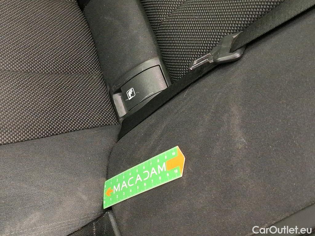  Bmw  Serie 3 BMW Série 3 Touring / 2019 / 5P / Break 318d 150ch Lounge BVA8 #43