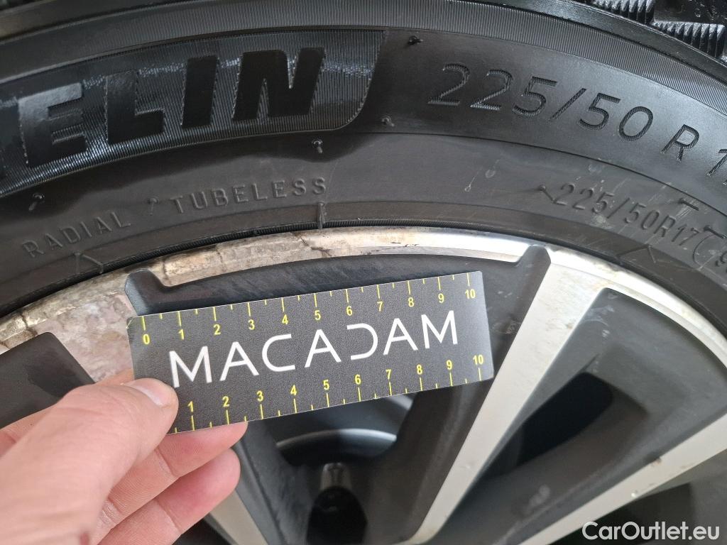  Bmw  Serie 3 Série 3 Touring 316 d Lounge 2.0 120CV BVA8 E6d #40