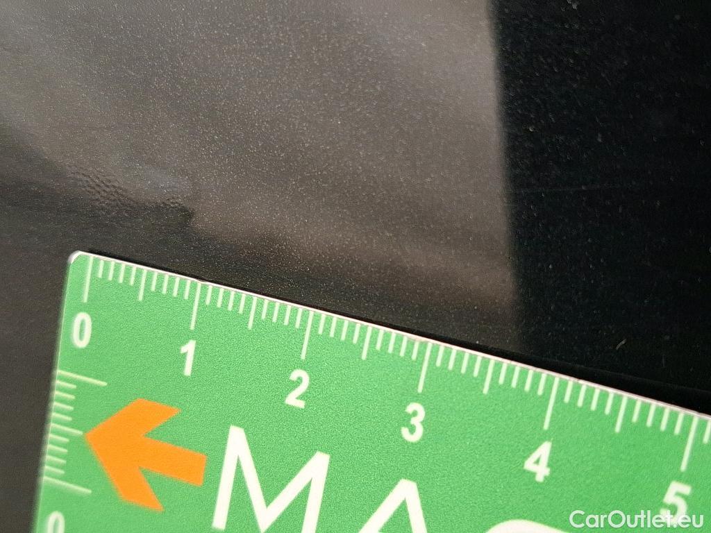  Bmw  Serie 3 BMW Série 3 Touring / 2019 / 5P / Break 318d 150ch Lounge BVA8 #21