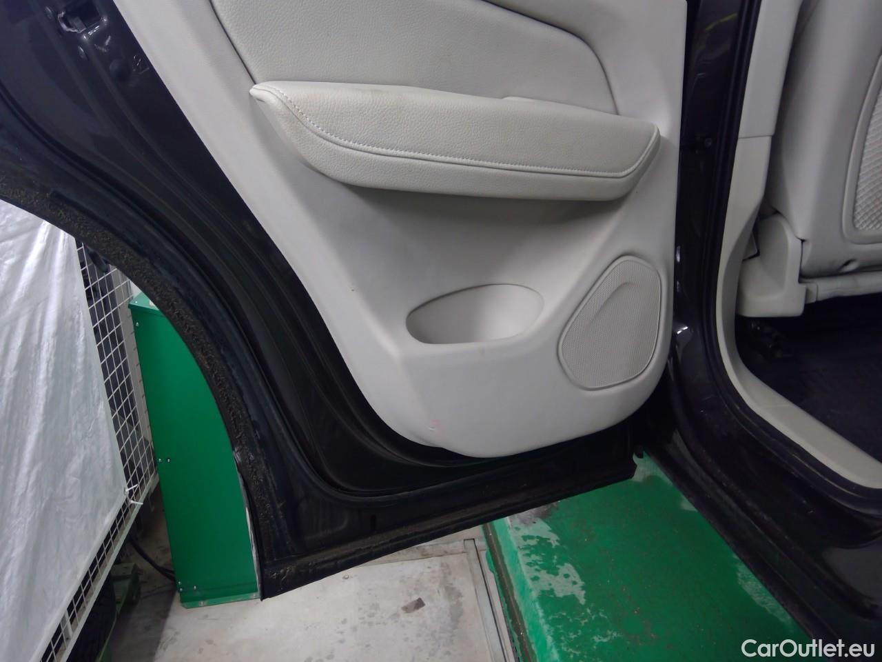  Volvo  XC60  T6 340 Ins. Rech. 4WD Aut #11