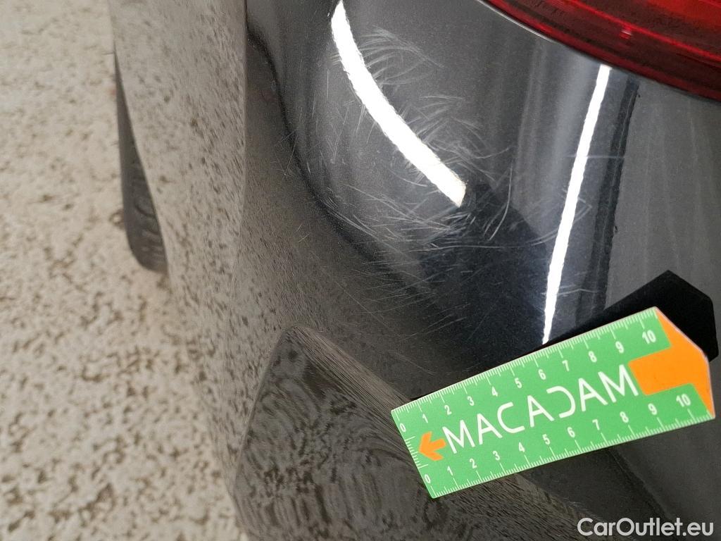  Bmw  Serie 3 BMW Série 3 Touring / 2019 / 5P / Break 318d 150ch Lounge BVA8 #23