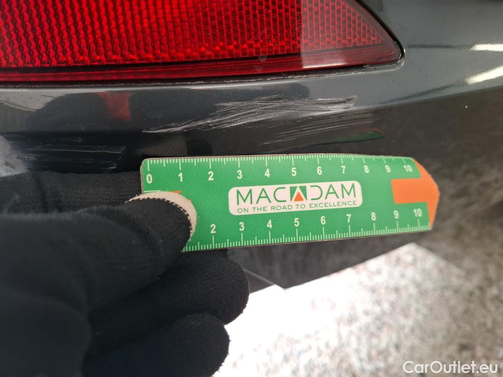  Audi  A4  Avant business line 2.0 TDI 150CV BVA7 E6 #12