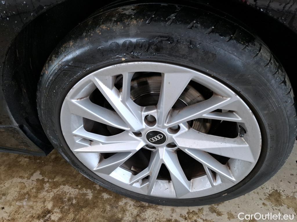  Audi  A5 Sportback AUDI  / 2019 / 5P / Berline 40 TFSI 204 S TRONIC 7 BUSI LINE SB #6