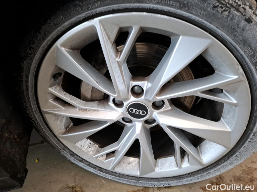  Audi  A5 Sportback AUDI  / 2019 / 5P / Berline 40 TFSI 204 S TRONIC 7 BUSI LINE SB #22