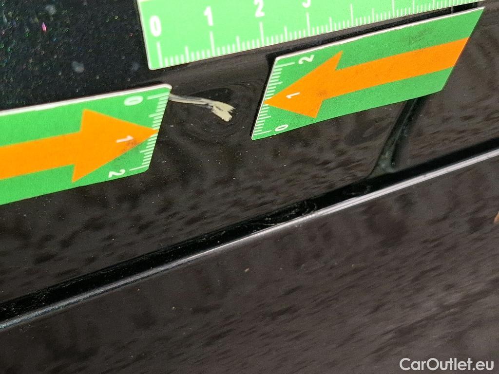  Bmw  Serie 3 BMW Série 3 Touring / 2019 / 5P / Break 318d 150ch Lounge BVA8 #37