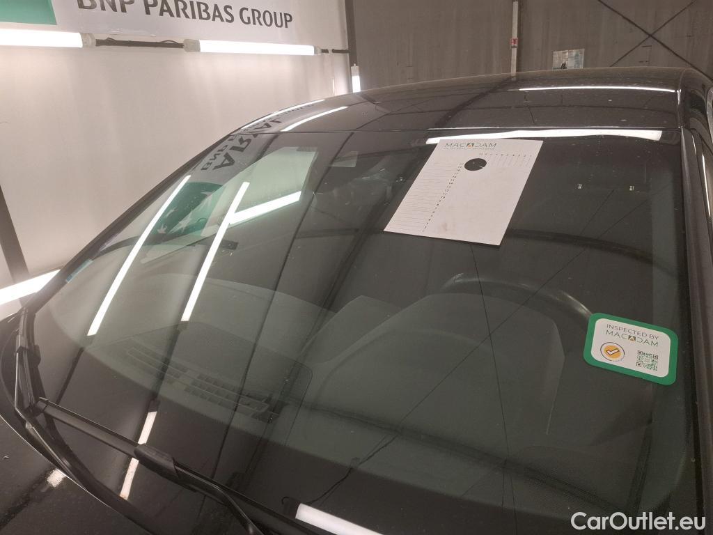  Audi  A3 AUDI  Sportback / 2020 / 5P / Berline 35 TFSI 150 MHEV S Tronic Business Line #1