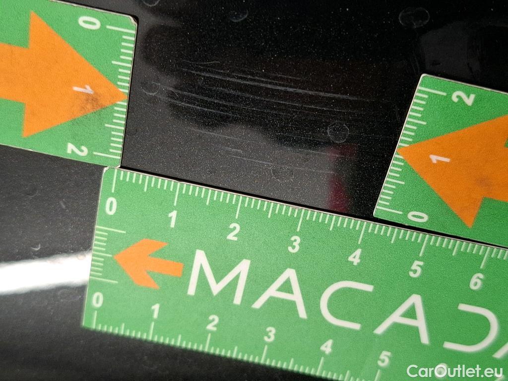  Bmw  Serie 3 BMW Série 3 Touring / 2019 / 5P / Break 318d 150ch Lounge BVA8 #58