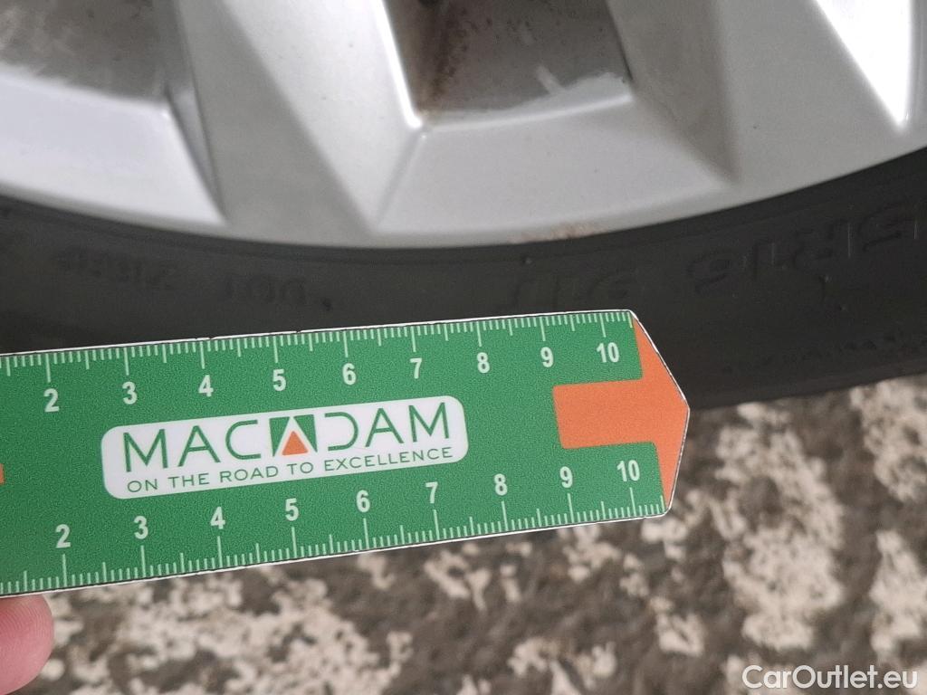  Audi  A3 AUDI  Sportback / 2020 / 5P / Berline 35 TFSI 150 MHEV S Tronic Business Line #35