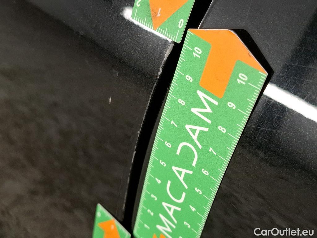  Bmw  Serie 3 BMW Série 3 Touring / 2019 / 5P / Break 318d 150ch Lounge BVA8 #69