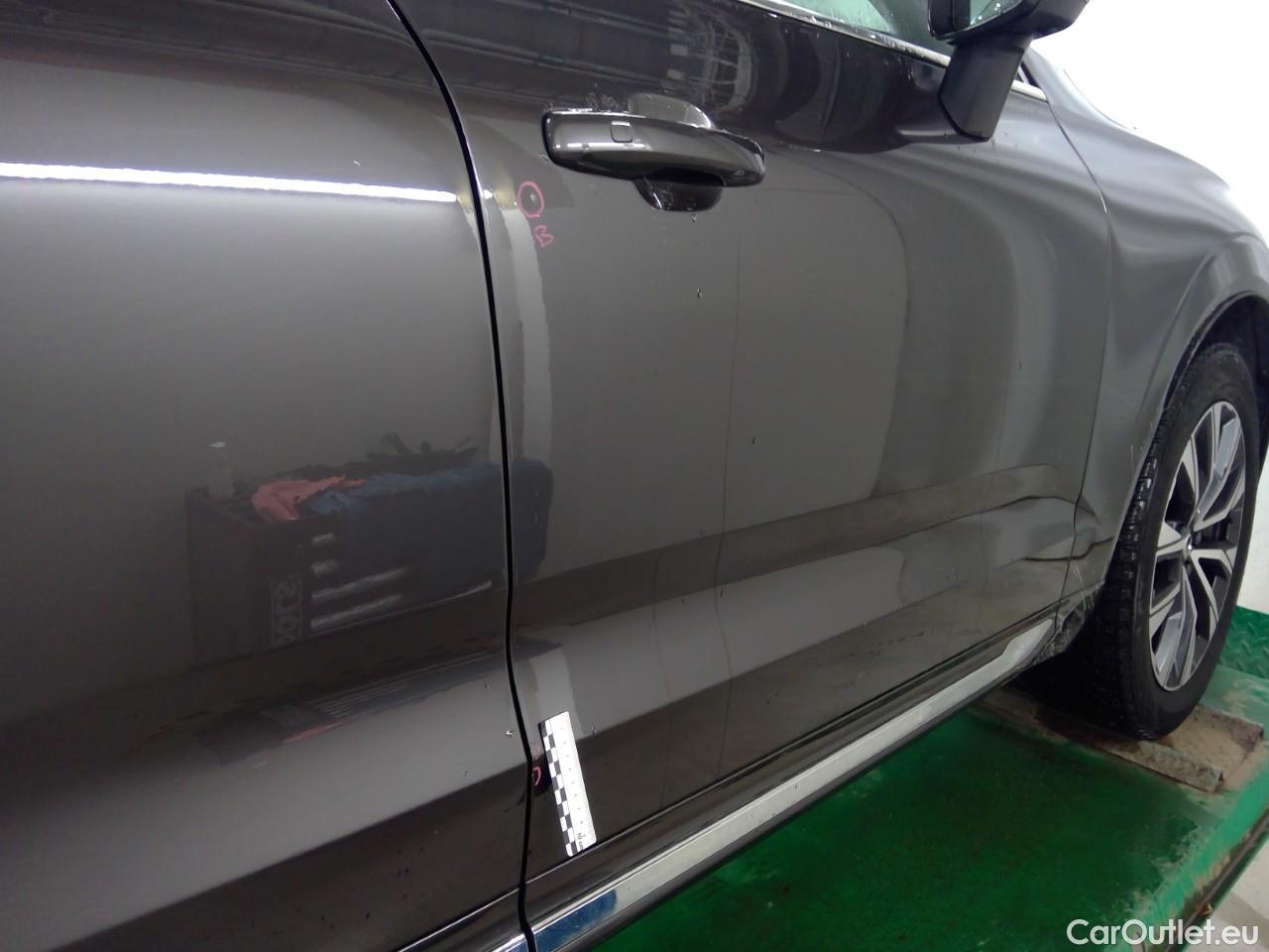  Volvo  XC60  T6 340 Ins. Rech. 4WD Aut #28