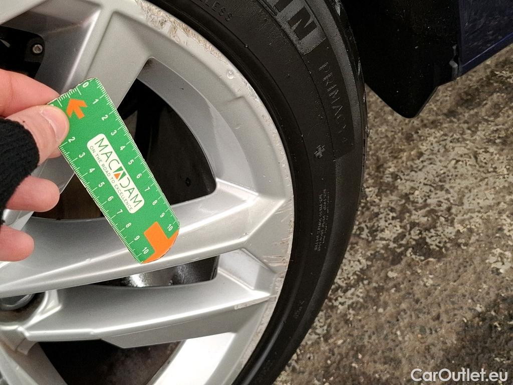  Audi  A3  Sportback 30 TDI Business Line 2.0 TDI 115CV BVA7 E6d #40