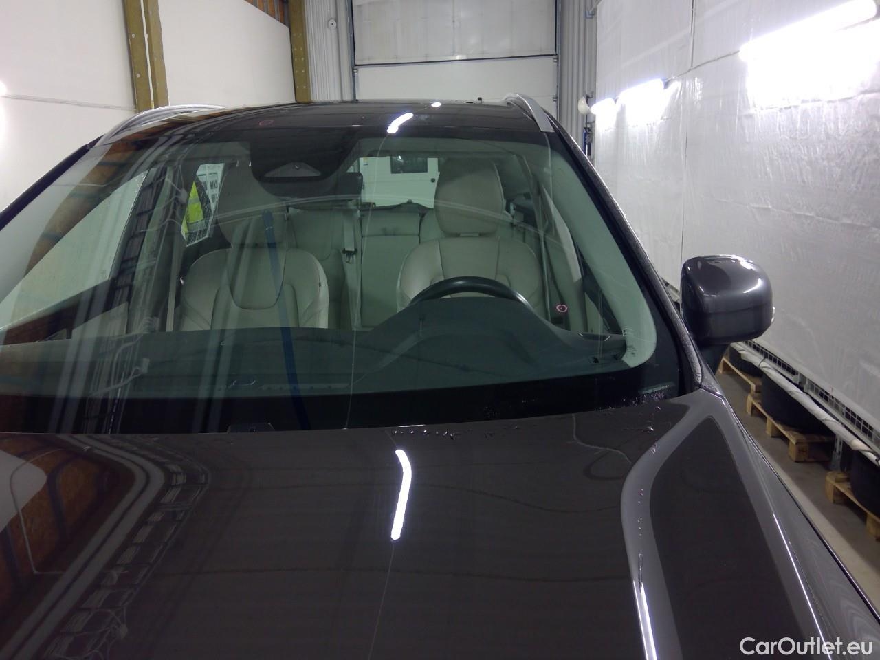  Volvo  XC60  T6 340 Ins. Rech. 4WD Aut #23