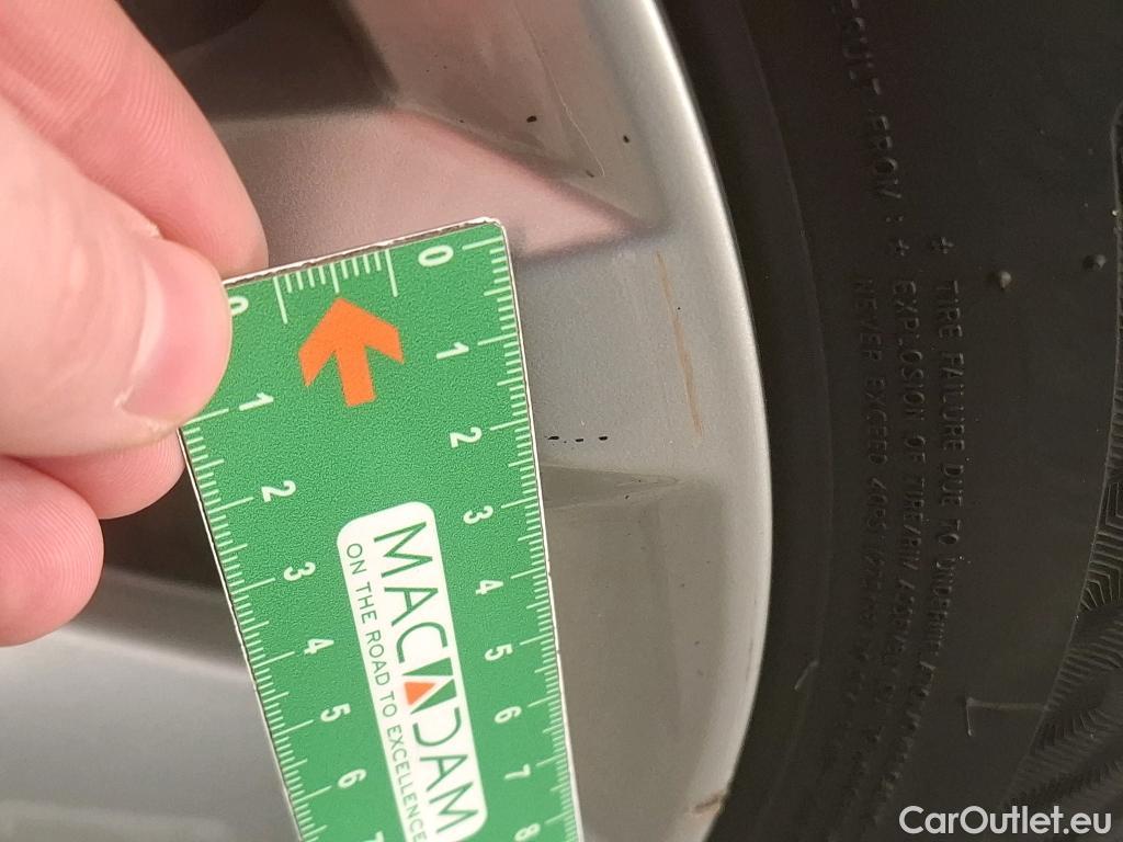  Audi  A3 AUDI  Sportback / 2020 / 5P / Berline 35 TFSI 150 MHEV S Tronic Business Line #21