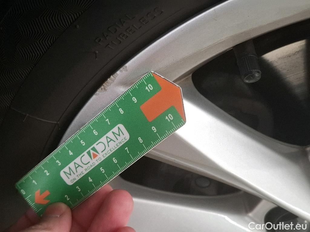  Audi  A3 AUDI  Sportback / 2020 / 5P / Berline 35 TFSI 150 MHEV S Tronic Business Line #34