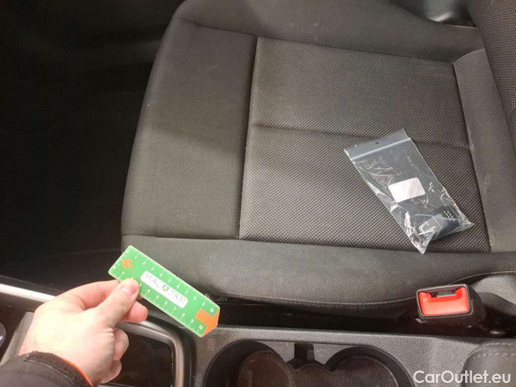  Audi  A3 AUDI  Sportback / 2020 / 5P / Berline 35 TFSI 150 MHEV S Tronic Business Line #28