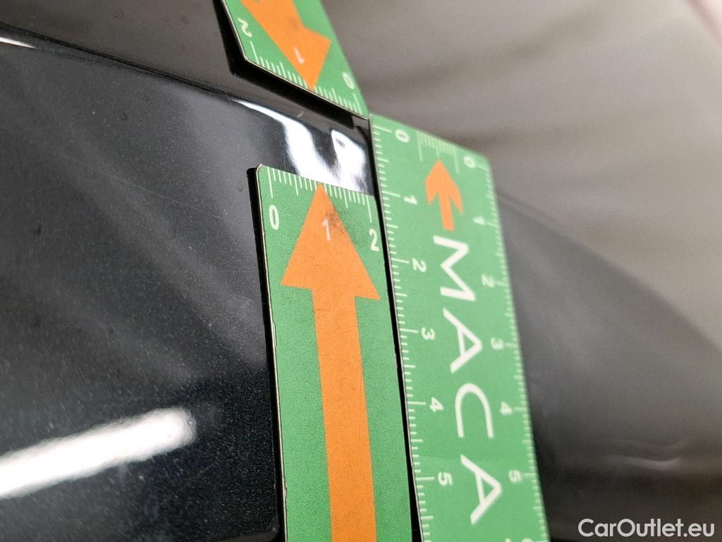  Bmw  Serie 3 BMW Série 3 Touring / 2019 / 5P / Break 318d 150ch Lounge BVA8 #59