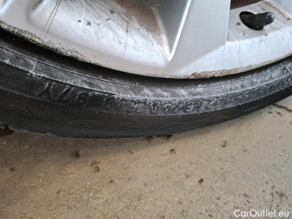  Audi  A5 Sportback AUDI  / 2019 / 5P / Berline 40 TFSI 204 S TRONIC 7 BUSI LINE SB #5