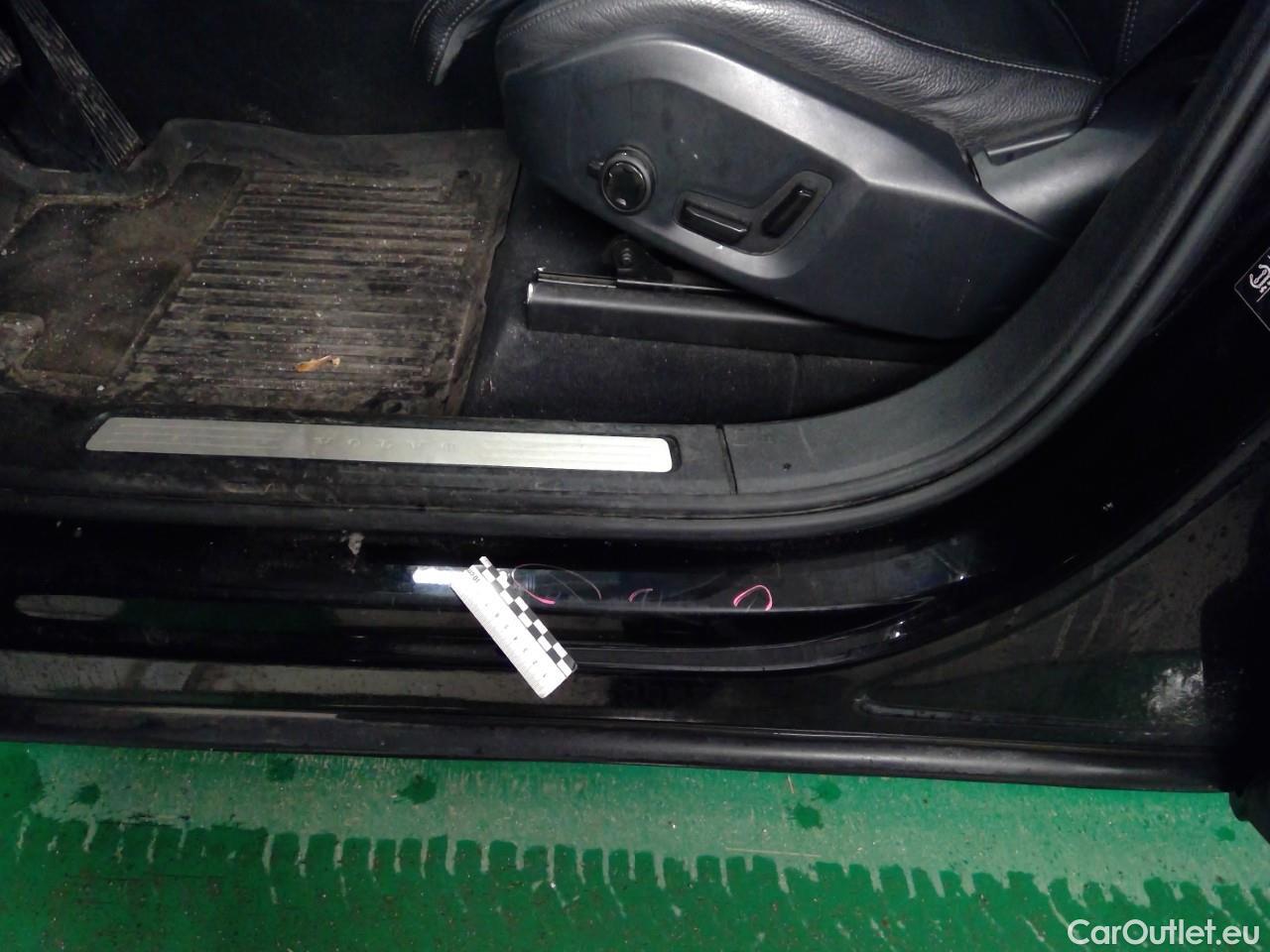  Volvo  XC60  B4 4WD Inscription Aut. #9