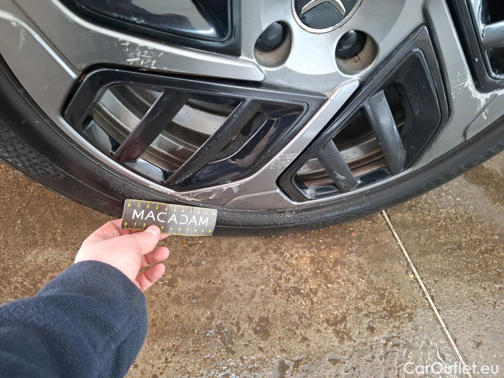  Citroen  C4  Berline Feel Pack 1.2 PureTech 130CV BVM6 E6d #25