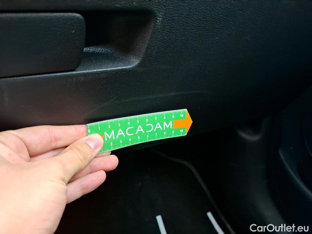  Hyundai  Konna Kona Business Hybrid 2WD 1.6 GDI 140CV BVA6 E6d #35