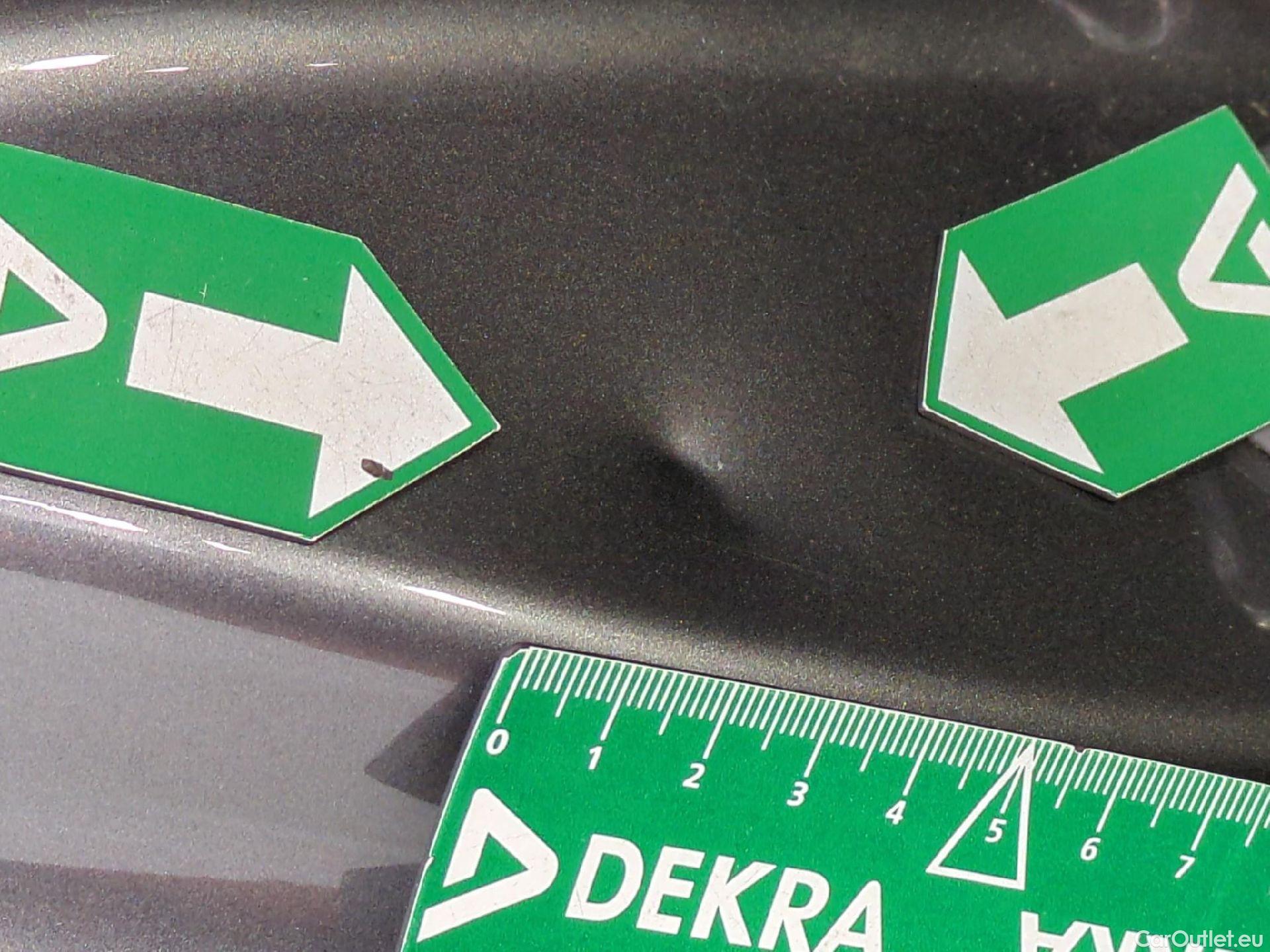  Mercedes  A-Klasse MERCEDES-BENZ Classe A Compact / 2018 / 5P / Berline A 200 d Business Line 8G-DCT #13