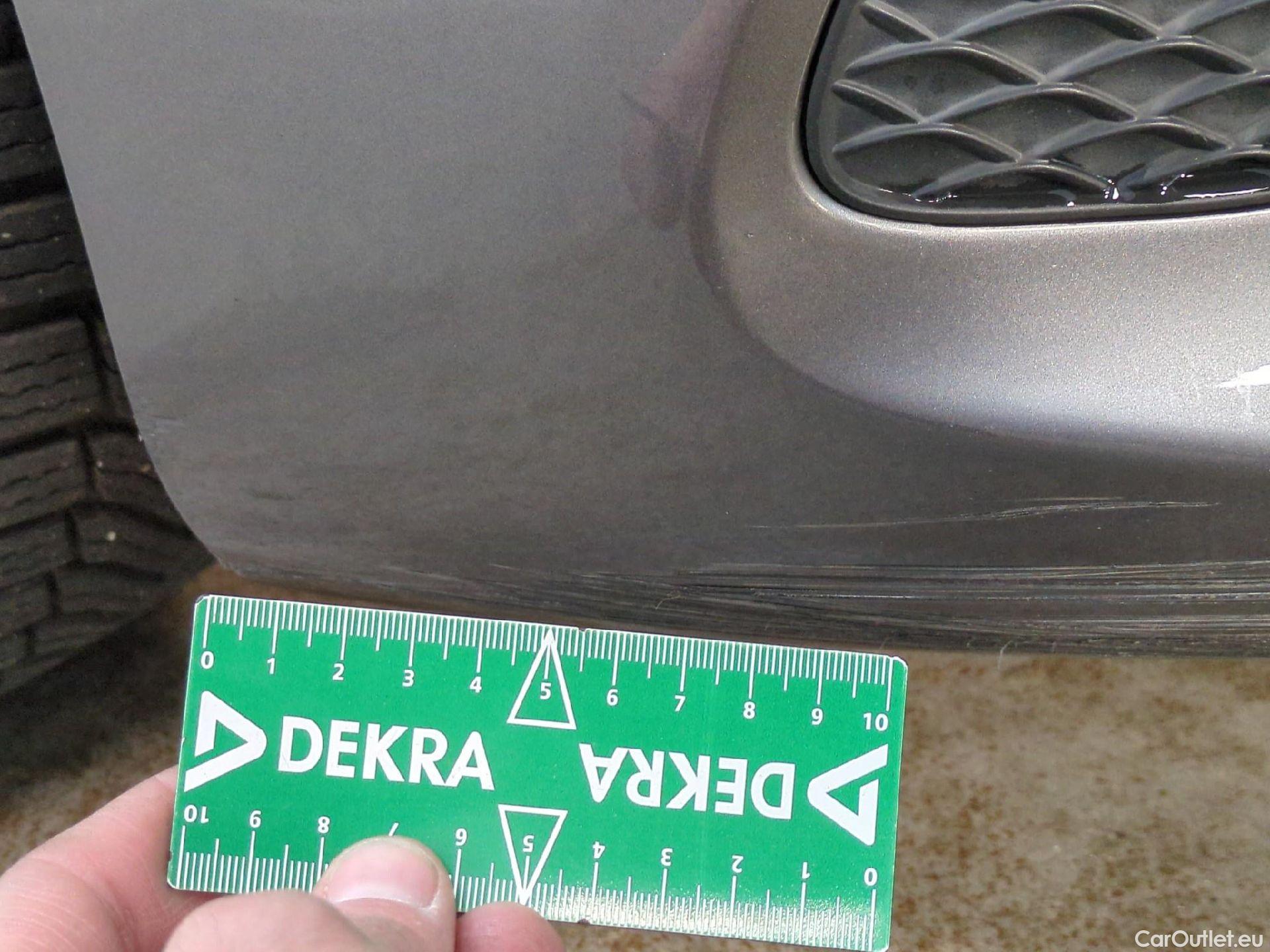  Mercedes  A-Klasse MERCEDES-BENZ Classe A Compact / 2018 / 5P / Berline A 200 d Business Line 8G-DCT #19