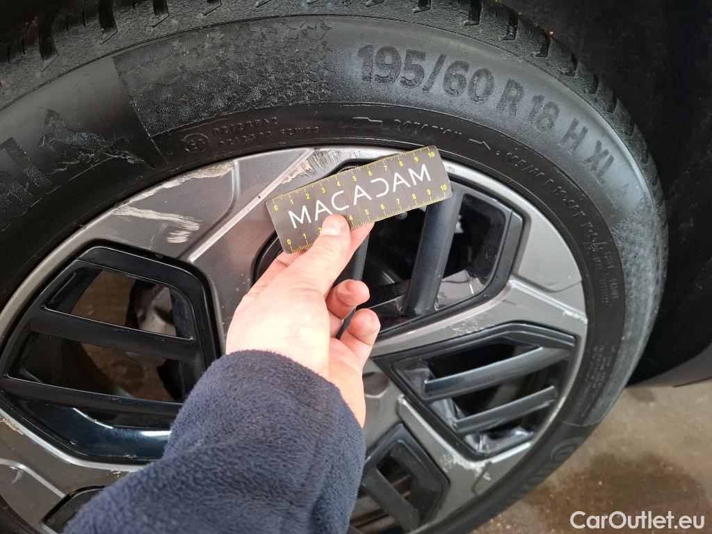  Citroen  C4  Berline Feel Pack 1.2 PureTech 130CV BVM6 E6d #22