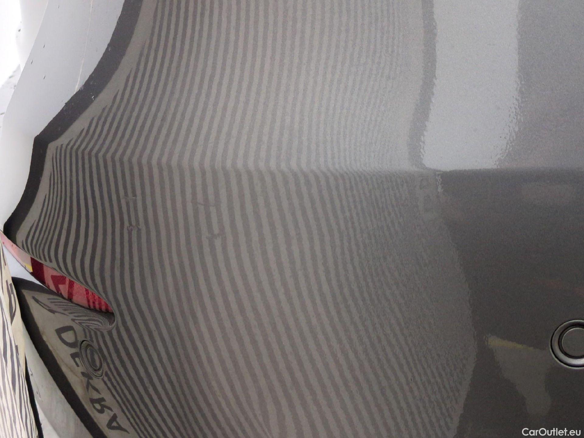  Mercedes  A-Klasse MERCEDES-BENZ Classe A Compact / 2018 / 5P / Berline A 200 d Business Line 8G-DCT #29