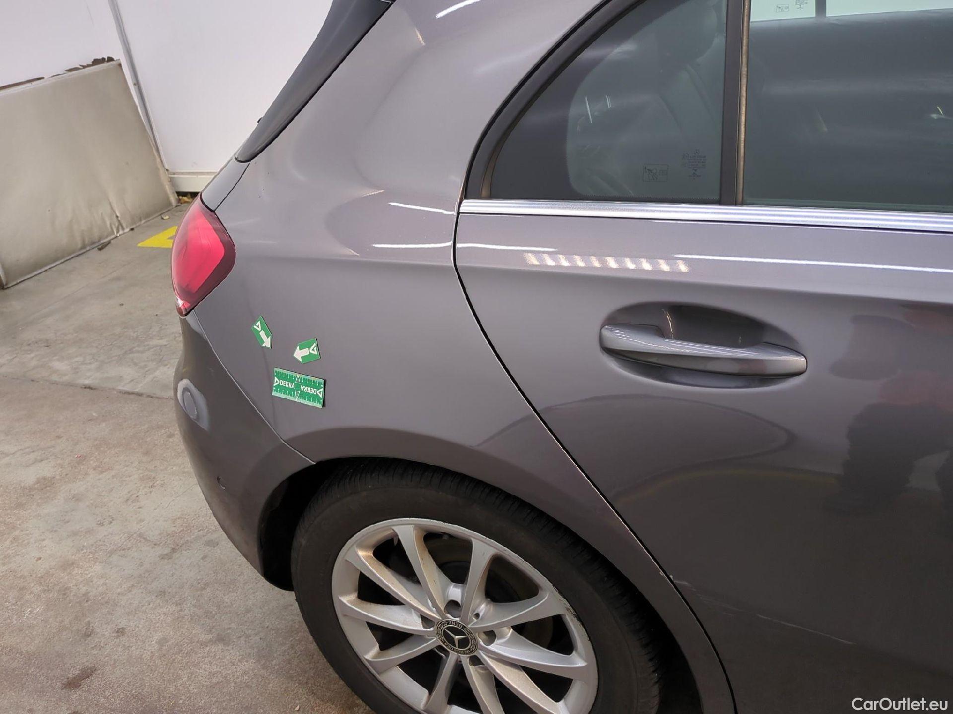  Mercedes  A-Klasse MERCEDES-BENZ Classe A Compact / 2018 / 5P / Berline A 200 d Business Line 8G-DCT #32