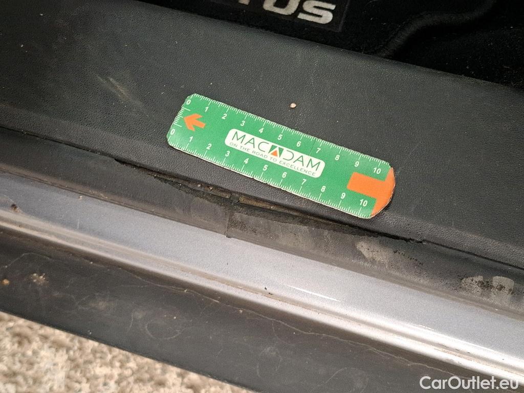  Citroen  C4 Cactus  Feel Business 1.2 PureTech 110CV BVM6 E6dT #13