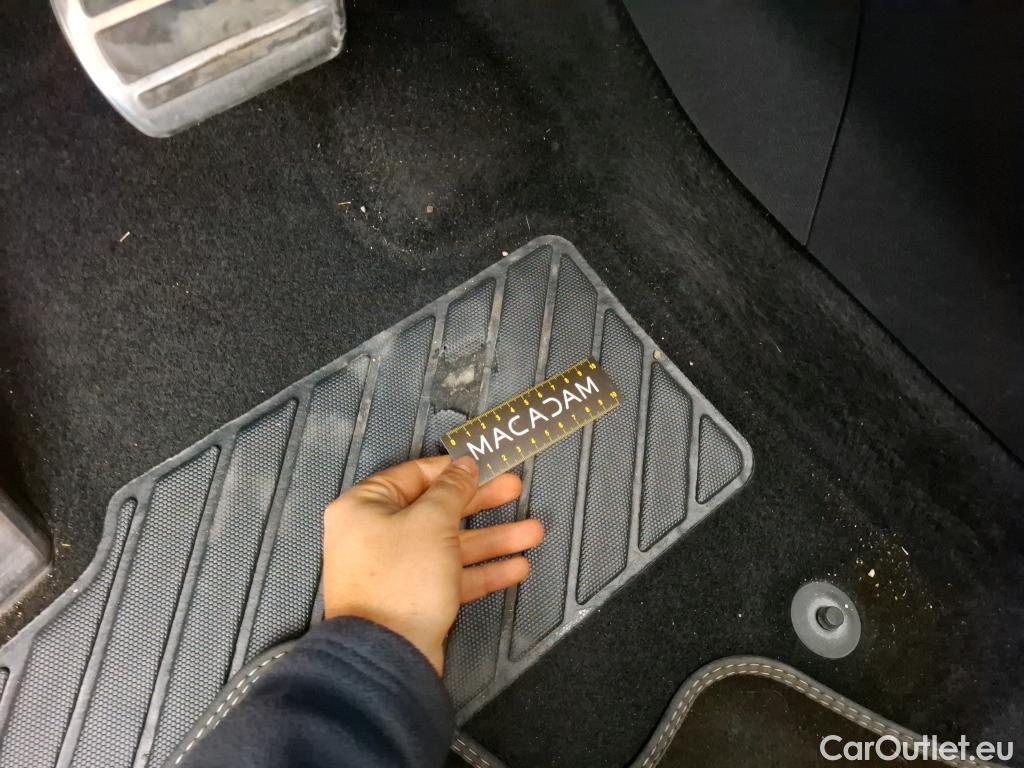  Citroen  C5 CITROEN  Aircross / 2018 / 5P / SUV BlueHDi 130 S&S EAT8 Business + #4