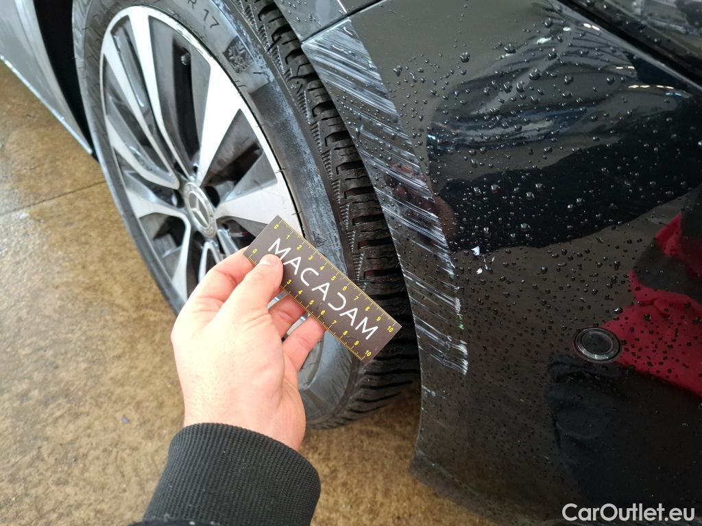  Mercedes  A-Klasse MERCEDES-BENZ Classe A Compact / 2018 / 5P / Berline A 180 d Business Line 8G-DCT #6