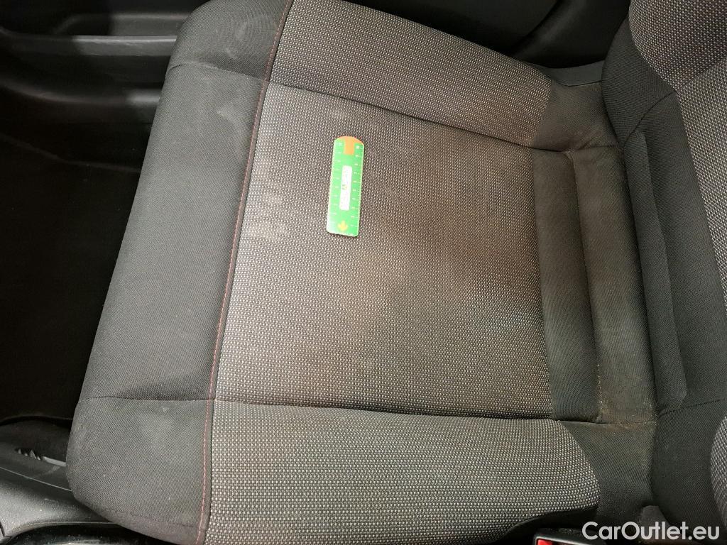  Citroen  C4 Cactus  Feel Business 1.2 PureTech 110CV BVM6 E6dT #23