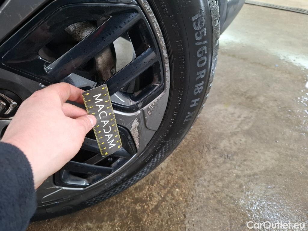  Citroen  C4  Berline Feel Pack 1.2 PureTech 130CV BVM6 E6d #30