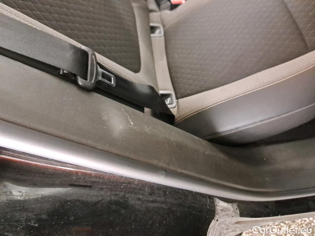  Opel   Grandland X Grandland X Elegance Business 1.5 130CV BVA8 E6d #25